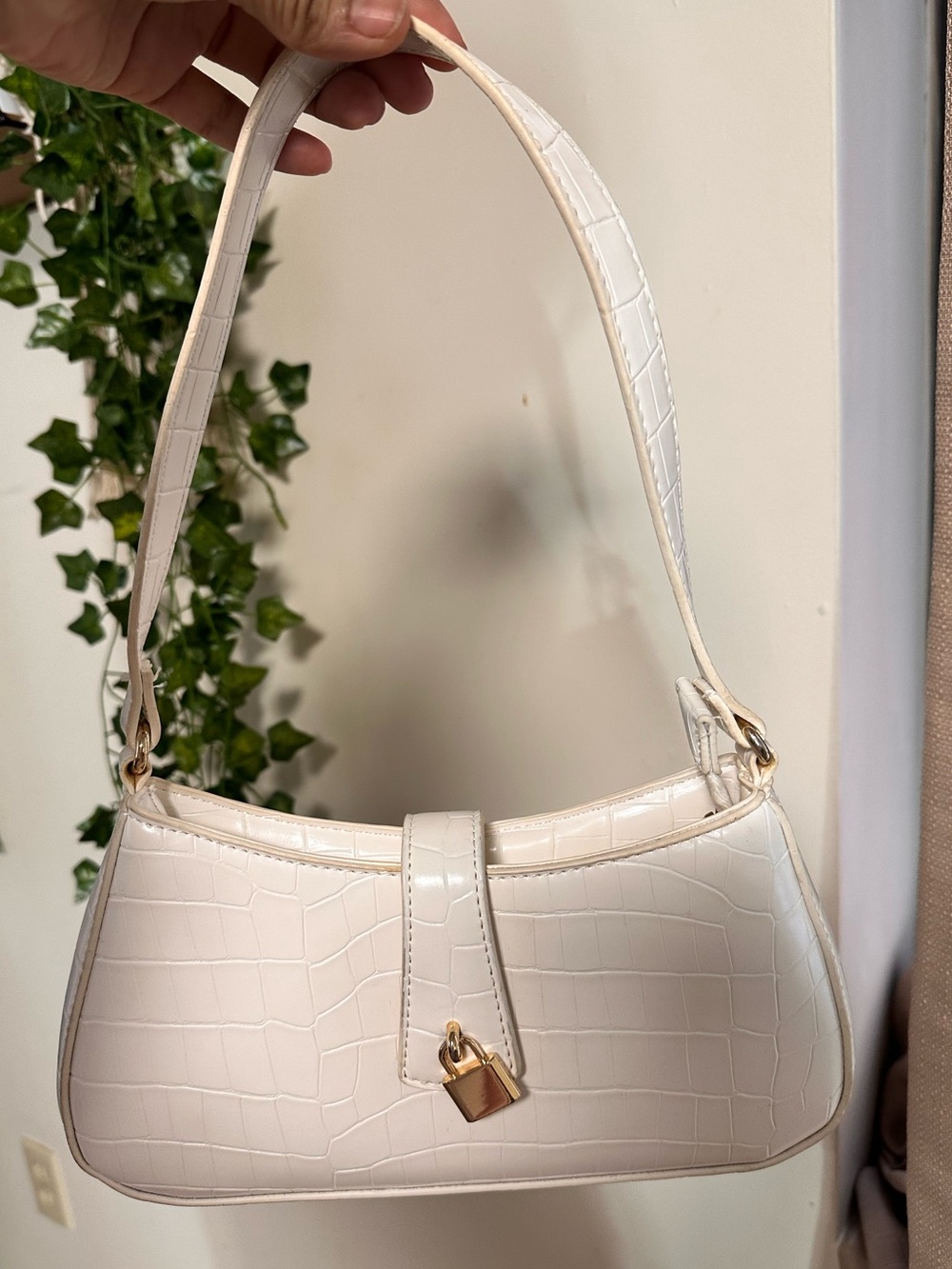 Primark Cream Croc-Embossed Shoulder Bag with Gold Hardware